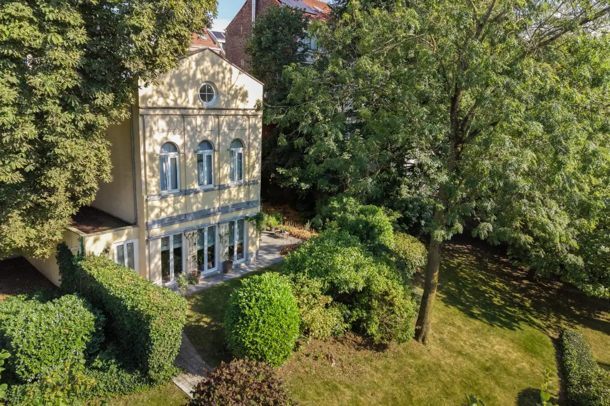 Triplex à vendre à Saint-Josse-ten-Noode 1210 695000.00€ 4 chambres 169.00m² - annonce 809509