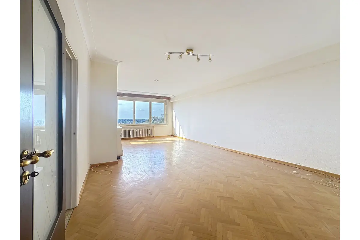 Appartement te  in Vorst 1190 300000.00€ 2 slaapkamers 105.00m² - Zoekertje 811117