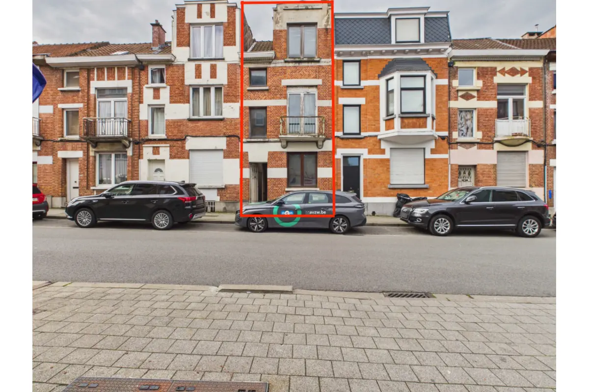 Autre à vendre à Berchem-Sainte-Agathe 1082 180000.00€ 3 chambres m² - annonce 813467