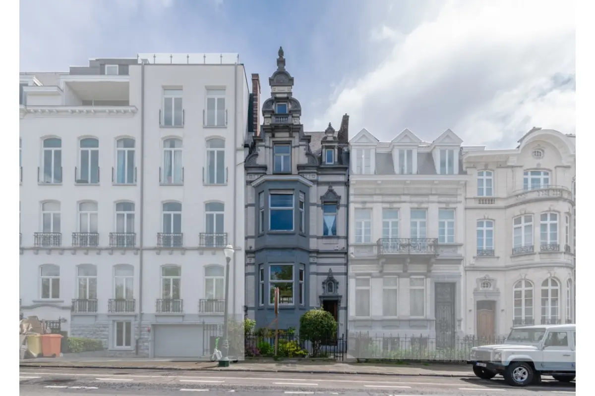Autre à vendre à Bruxelles 1000 500000.00€ 5 chambres m² - annonce 813462