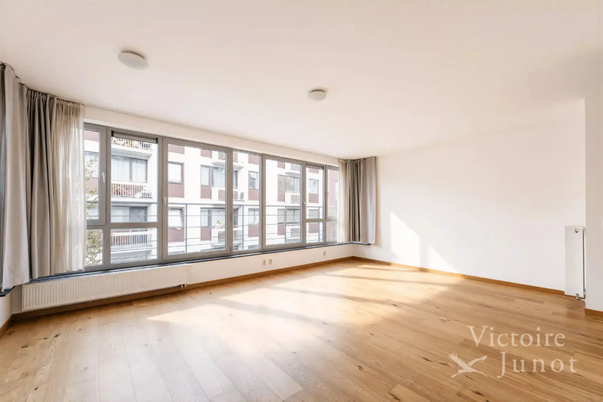 Studio à vendre à Ixelles 1050 260000.00€  chambres 43.00m² - annonce 814636