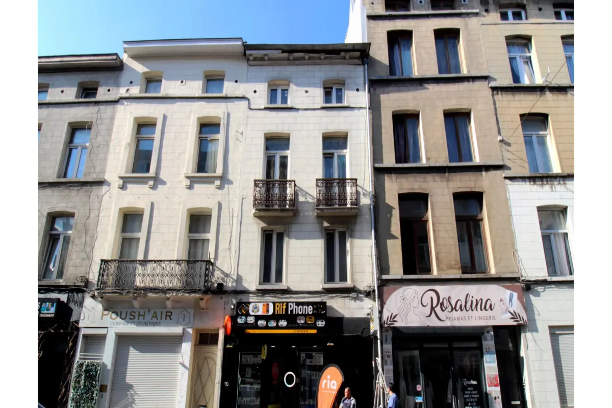 Immeuble de rapport - Immeuble à appartement à  à Molenbeek-Saint-Jean 1080 420000.00€ 3 chambres 165.00m² - annonce 815432
