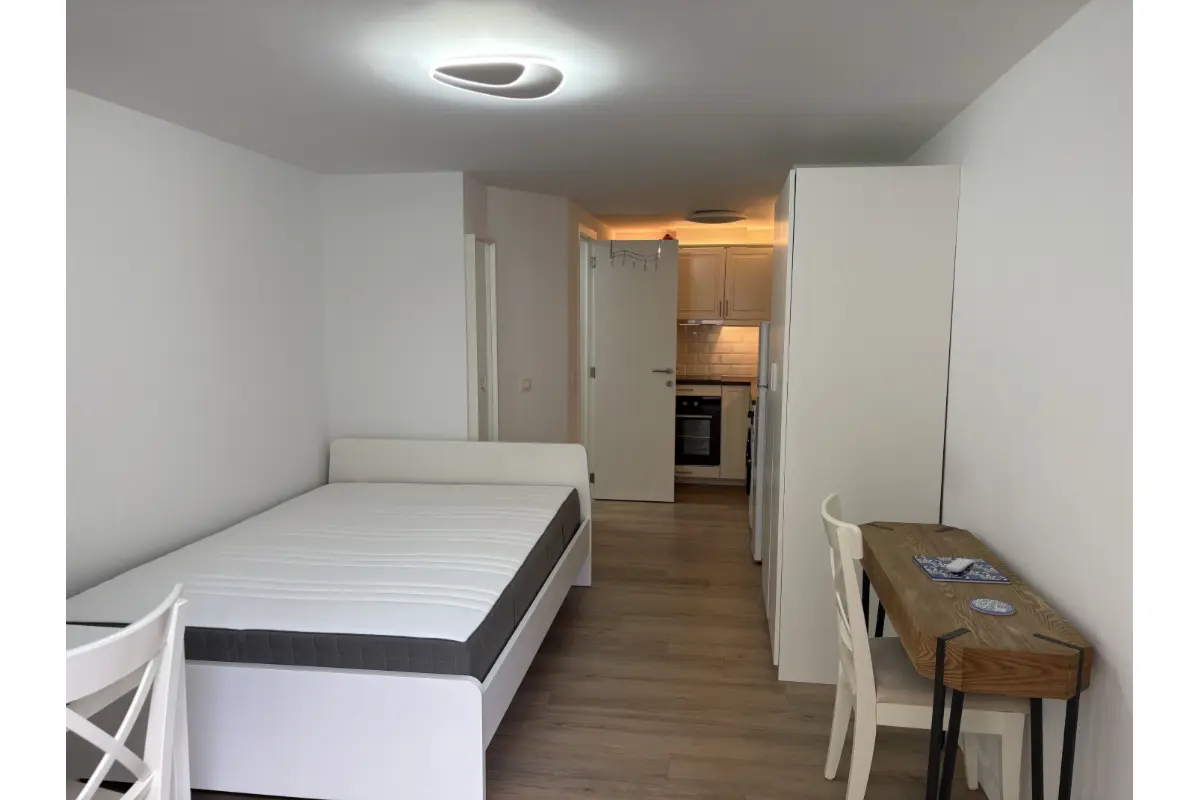 Studio à louer à Etterbeek 1040 960.00€ 0 chambres 25.00m² - annonce 815263