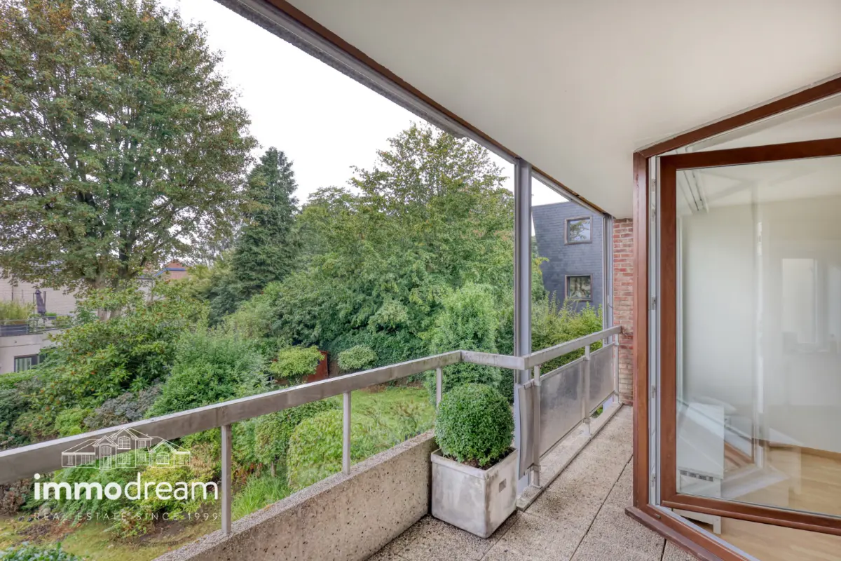Appartement te  in Ukkel 1180 1500.00€ 2 slaapkamers 102.00m² - Zoekertje 815491