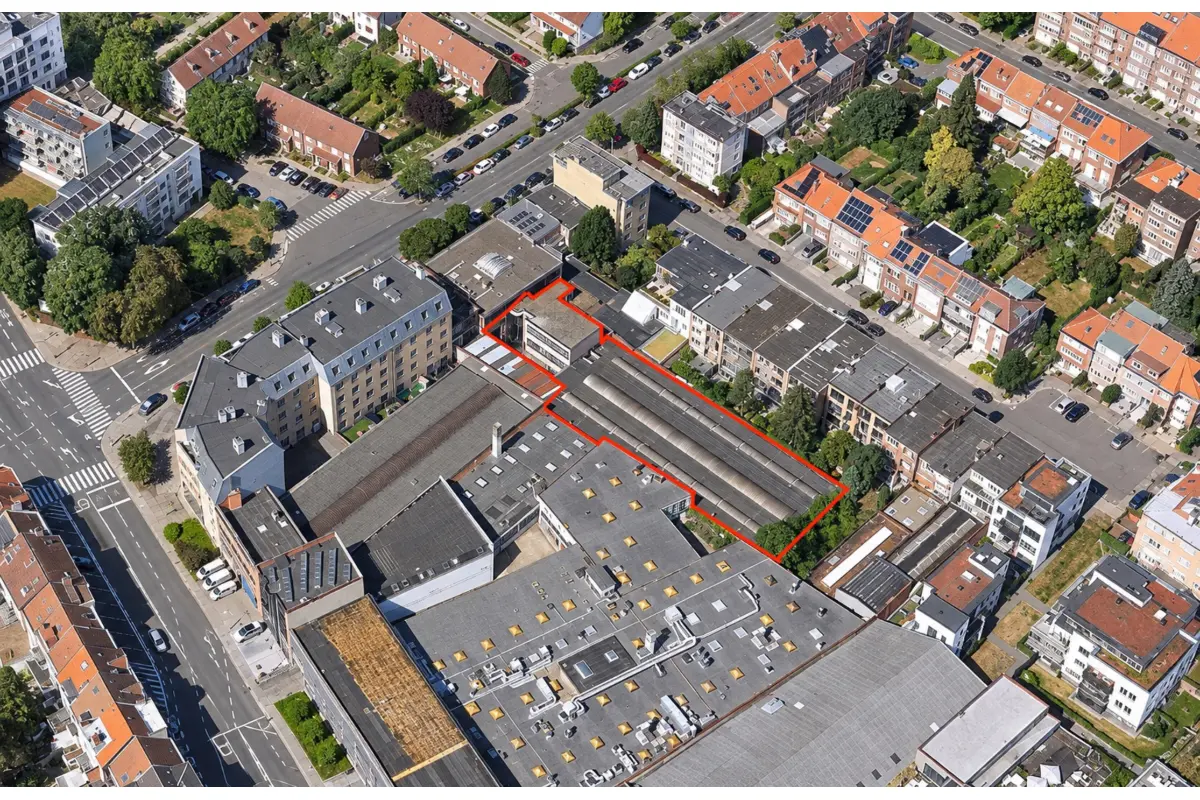Commerce à vendre à Evere 1140 1350000.00€  chambres 1425.00m² - annonce 815187