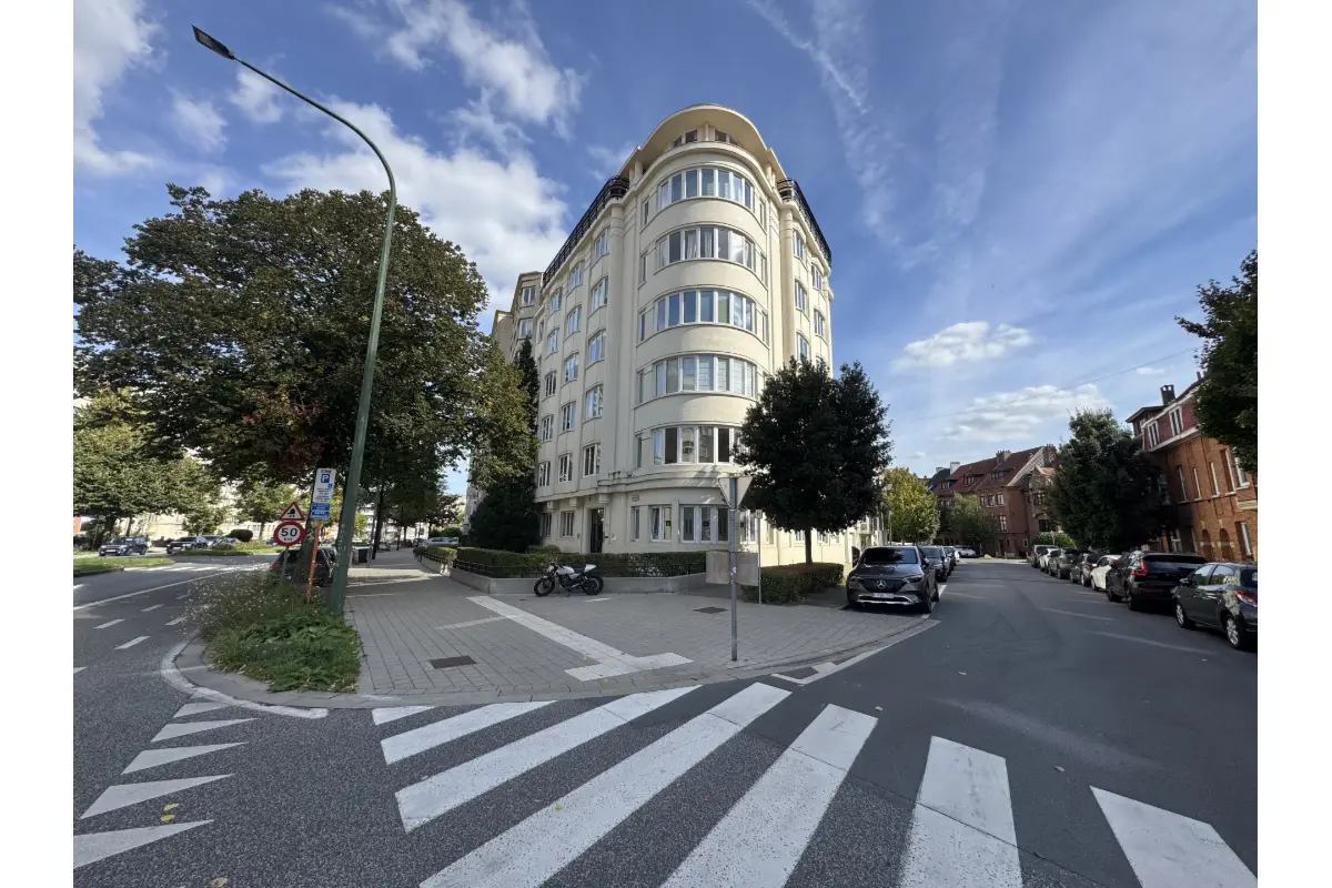 Appartement te  in Sint-Lambrechts-Woluwe 1200 430000.00€ 2 slaapkamers 127.00m² - Zoekertje 815899