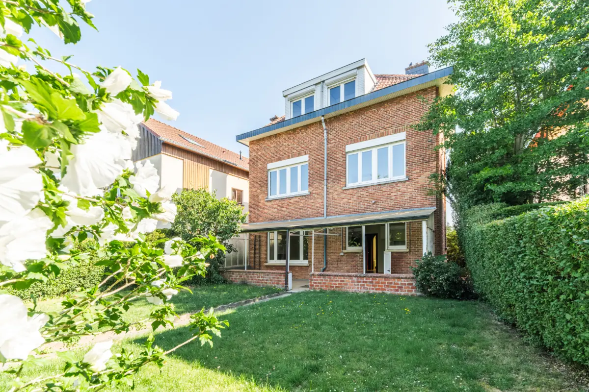 Maison à vendre à Woluwe-Saint-Pierre 1150 990000.00€ 6 chambres 222.00m² - annonce 816867