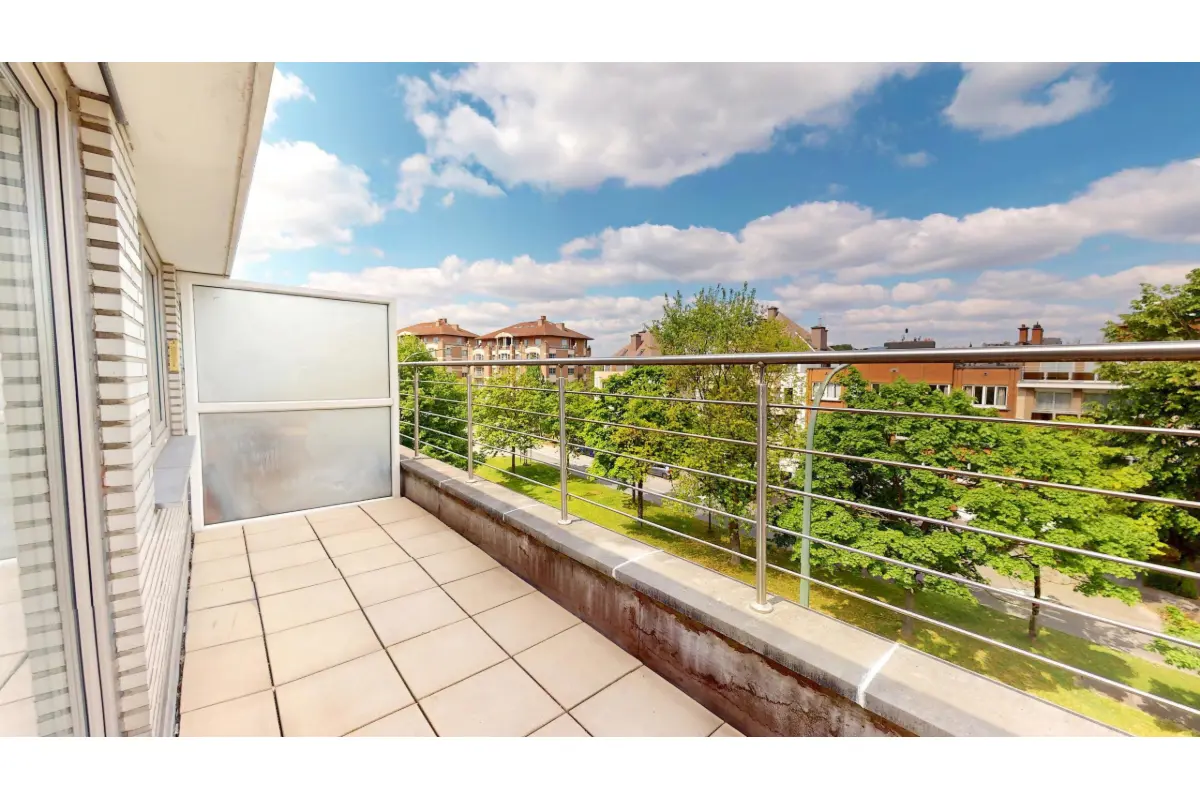 Penthouse te  huur in Sint-Lambrechts-Woluwe 1200 1200.00€ 2 slaapkamers 80.00m² - Zoekertje 816884