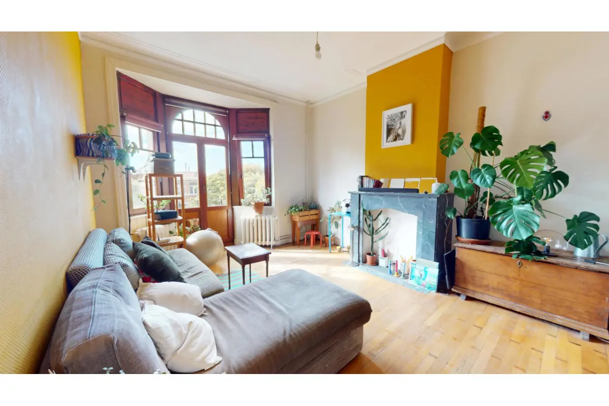 Appartement te  koop in Vorst 1190 360000.00€ 2 slaapkamers 106.00m² - Zoekertje 819014