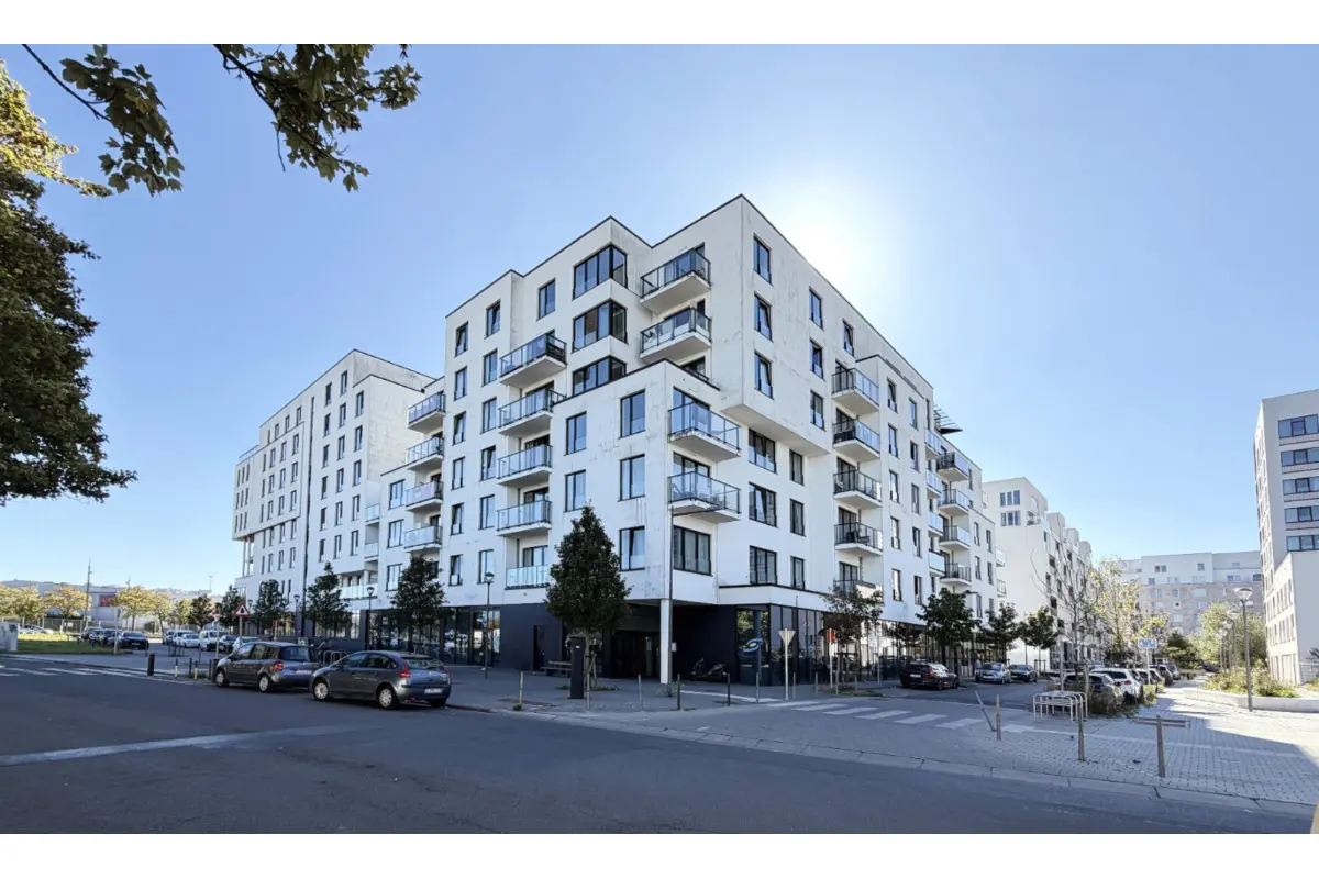 Parking & garage te  koop in Anderlecht 1070 15000.00€  slaapkamers m² - Zoekertje 819579
