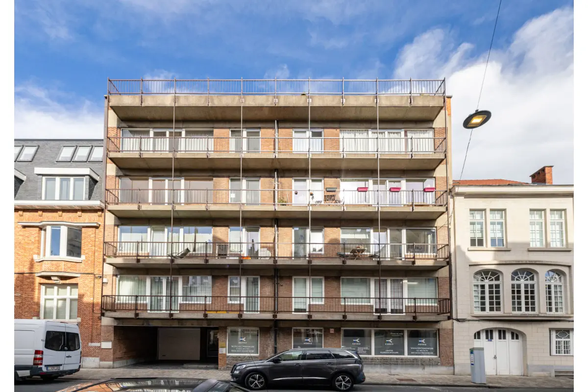 Handelszaak te  koop in Schaarbeek 1030 490000.00€  slaapkamers 130.00m² - Zoekertje 819418