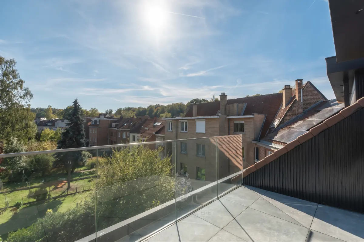 Duplex te  koop in Ukkel 1180 655000.00€ 3 slaapkamers 141.00m² - Zoekertje 819974