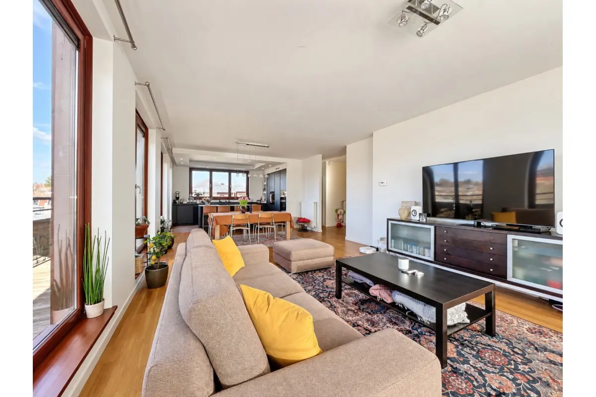 Penthouse te  huur in Sint-Lambrechts-Woluwe 1200 2400.00€ 3 slaapkamers 144.00m² - Zoekertje 820422