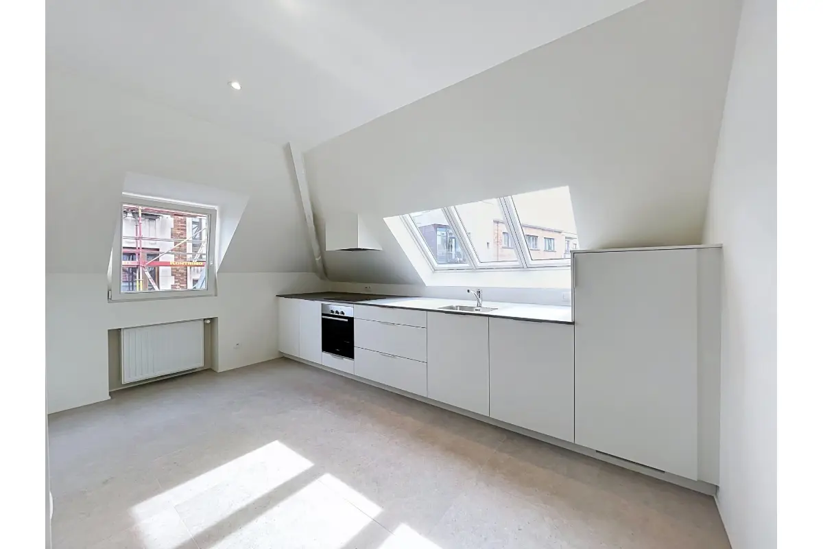 Appartement te  huur in Sint-Jans-Molenbeek 1080 1225.00€ 2 slaapkamers 83.00m² - Zoekertje 820418