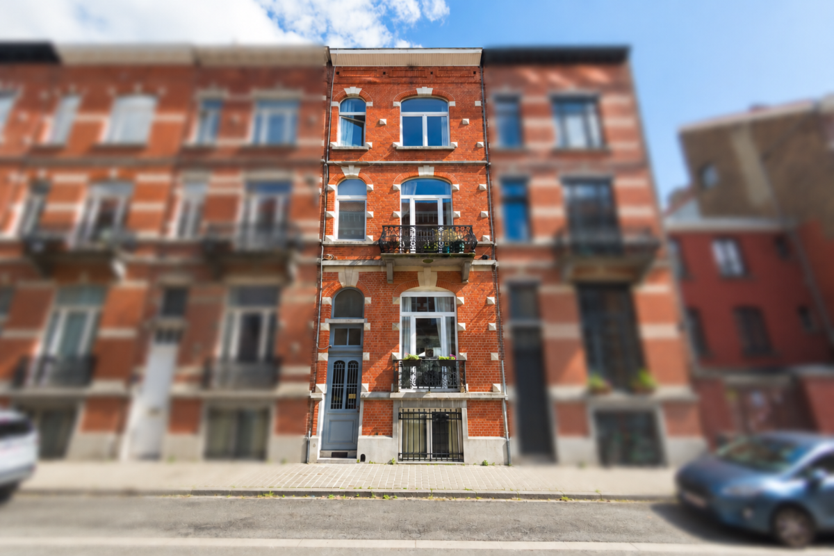 Huis te  koop in Etterbeek 1040 895000.00€ 5 slaapkamers 250.00m² - Zoekertje 820702