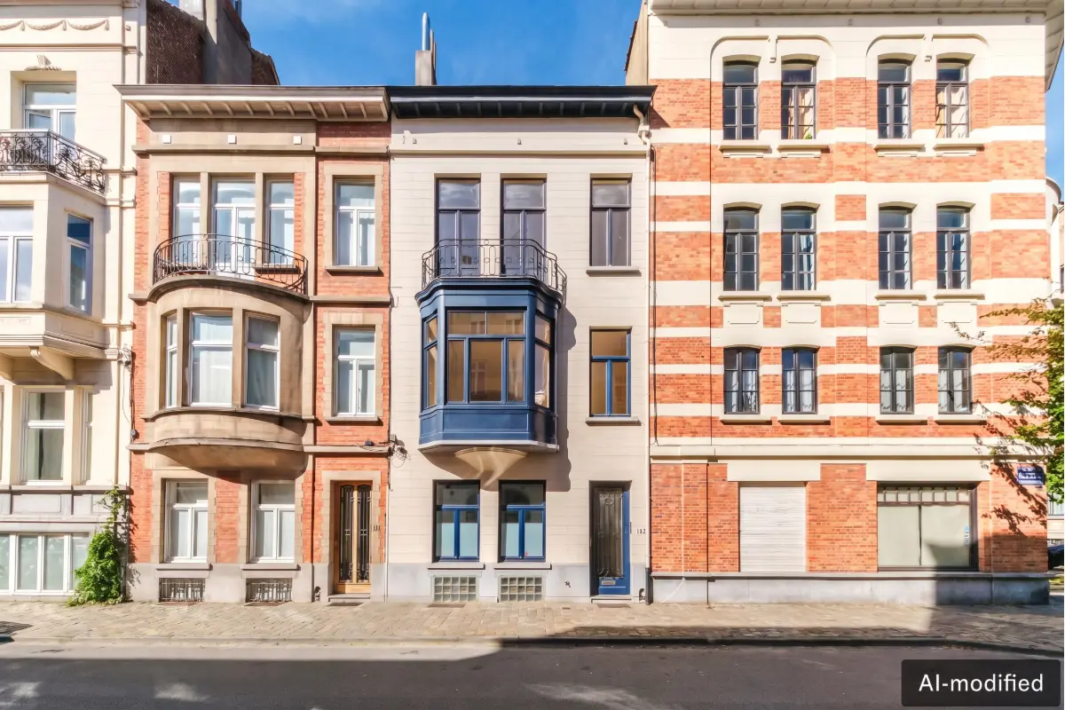 Huis te  koop in Etterbeek 1040 849000.00€ 5 slaapkamers 280.00m² - Zoekertje 821347