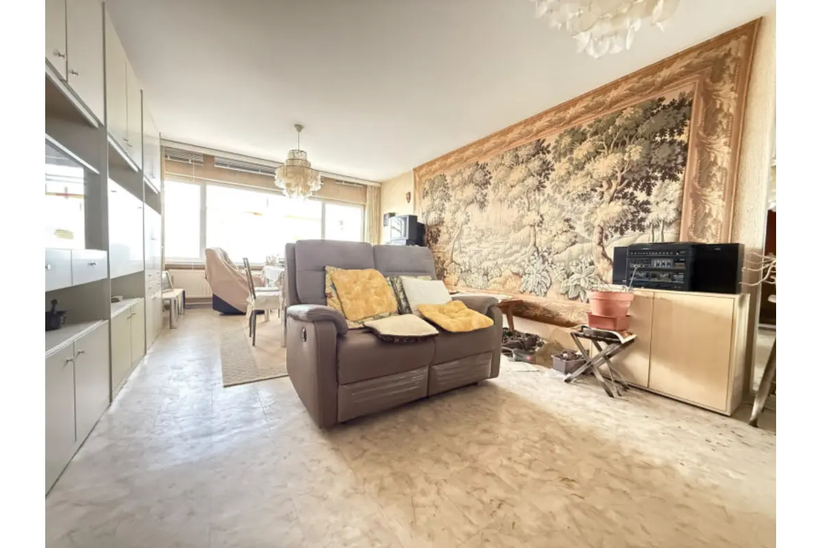 Appartement te  koop in Vorst 1190 182500.00€ 2 slaapkamers 85.00m² - Zoekertje 821287