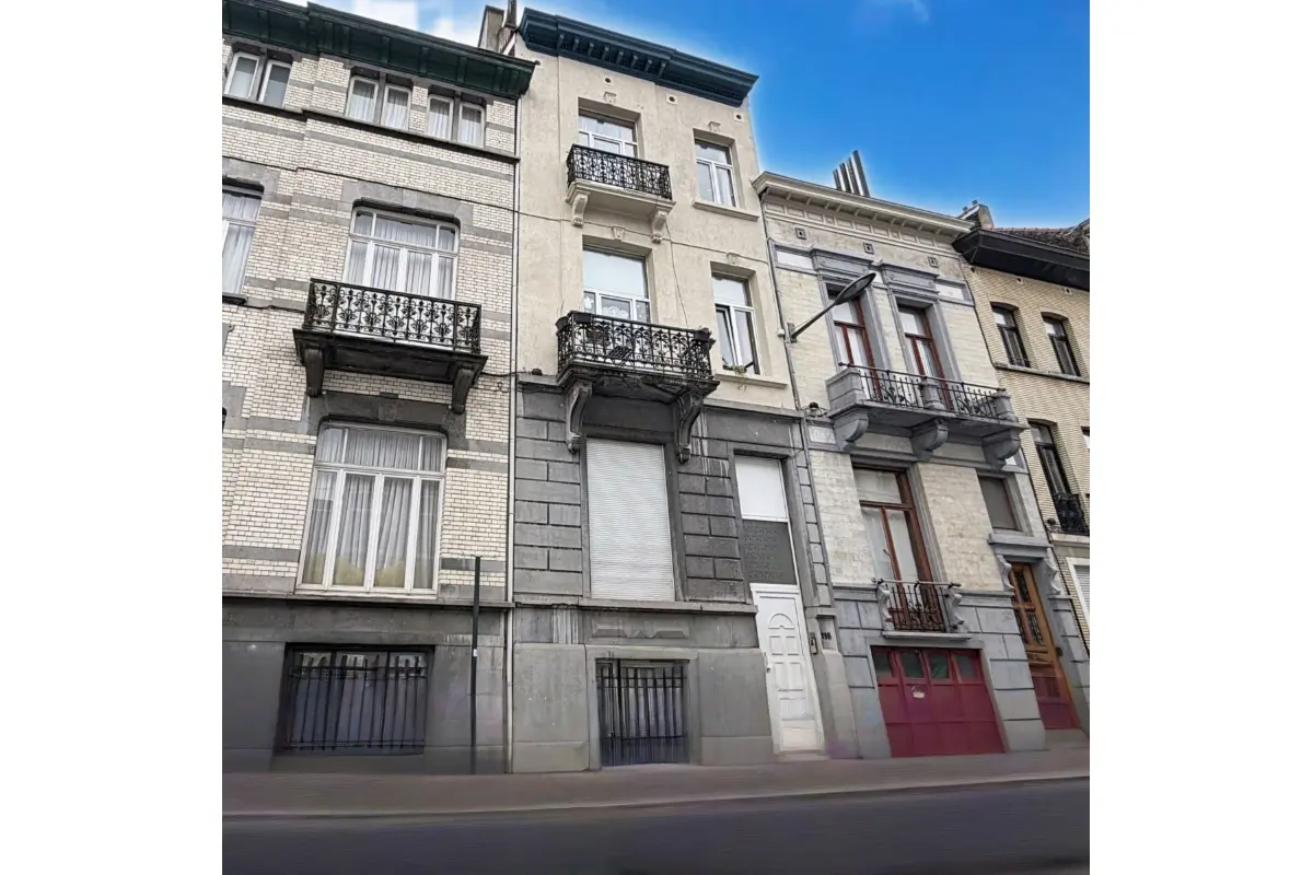 Appartement à vendre à Saint-Josse-ten-Noode 1210 125000.00€ 1 chambres 52.00m² - annonce 821649
