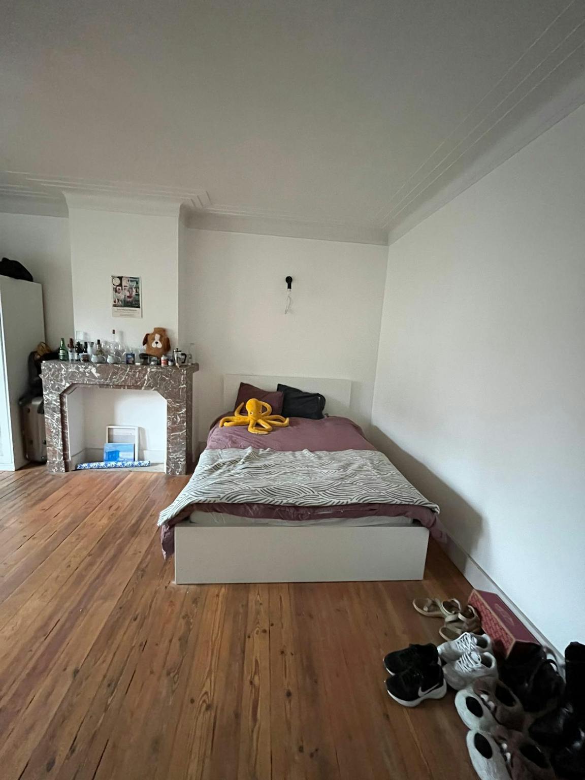 Appartement te  huur in Schaarbeek 1030 715.00€ 1 slaapkamers 352.00m² - Zoekertje 795808