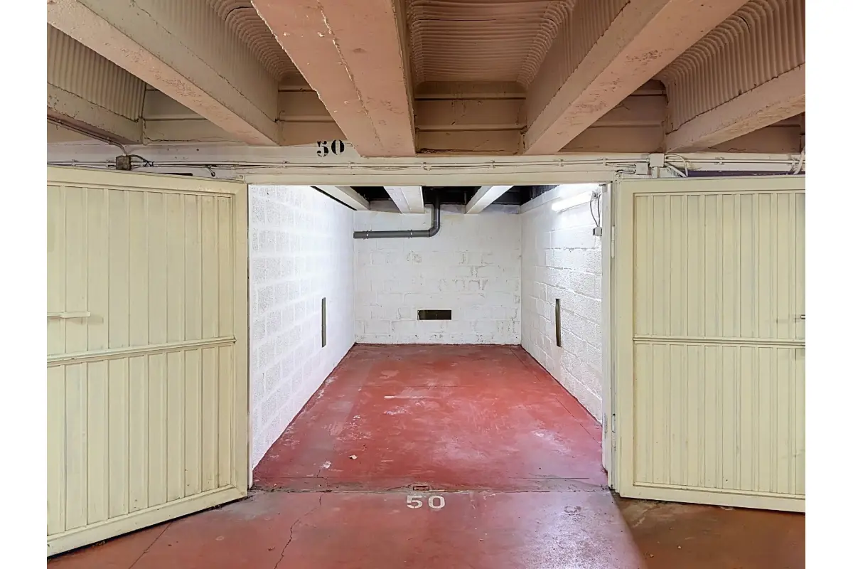 Parking / garage à vendre à Woluwe-Saint-Lambert 1200 19000.00€  chambres m² - annonce 823007