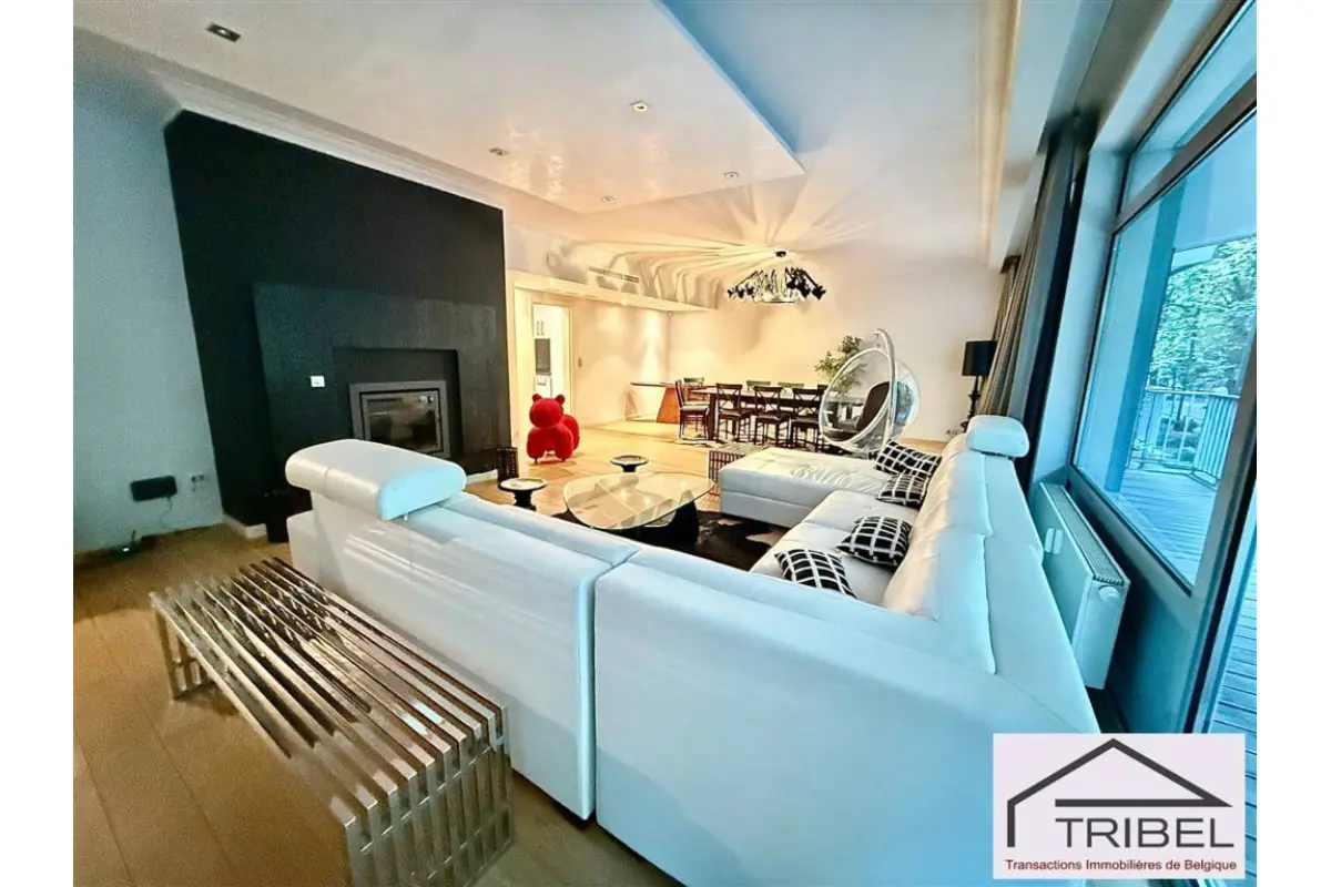 Appartement te  in Ukkel 1180 2850.00€ 3 slaapkamers 250.00m² - Zoekertje 822630