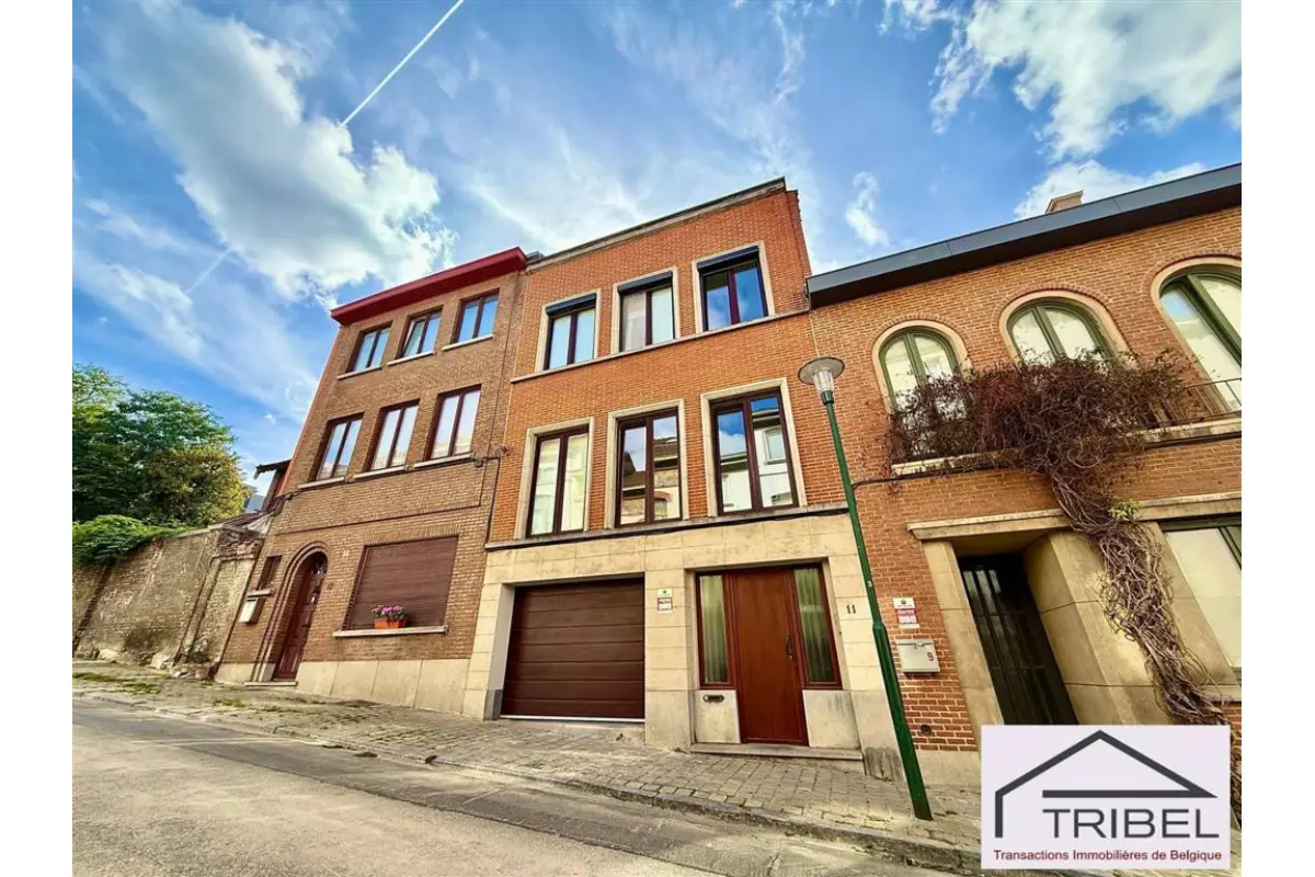 Huis te  in Ukkel 1180 630000.00€ 3 slaapkamers 175.00m² - Zoekertje 823645