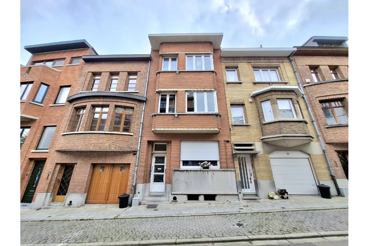 Appartement à louer à Woluwe-Saint-Pierre 1150 1200.00€ 1 chambres 80.00m² - annonce 823830
