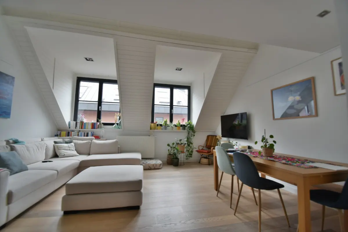 Duplex à louer à Bruxelles 1000 1650.00€ 2 chambres 85.00m² - annonce 823646