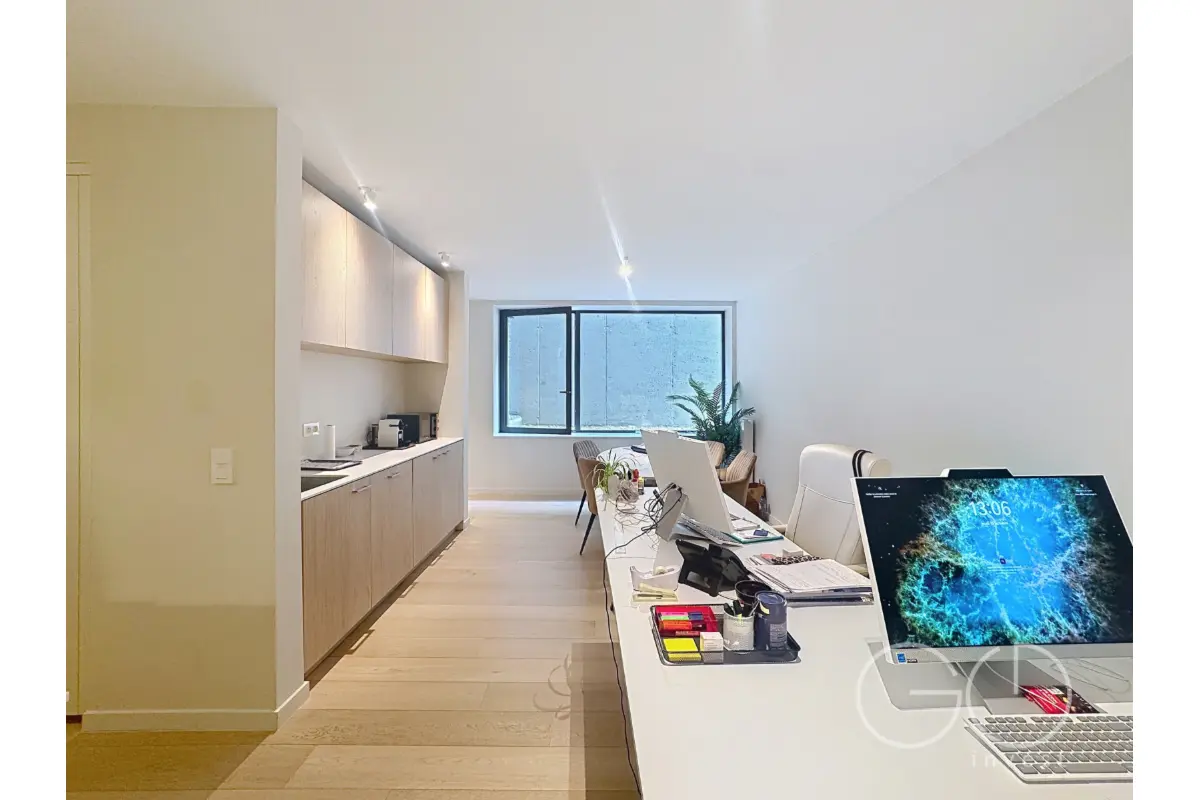 Commerce à  à Uccle 1180 1095.00€  chambres 60.00m² - annonce 823463