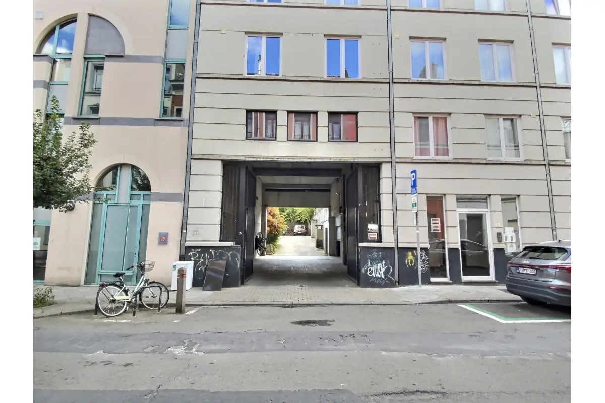 Parking / garage à vendre à Ixelles 1050 24900.00€  chambres m² - annonce 824353