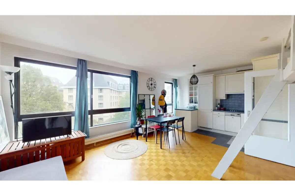 Studio à vendre à Ixelles 1050 225000.00€ 0 chambres 42.00m² - annonce 824911