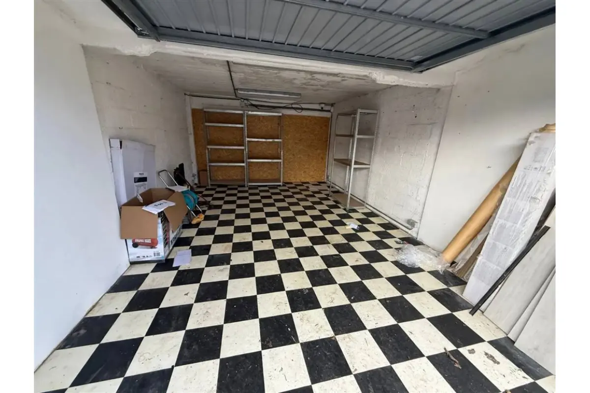 Box à louer à Herseaux 7712 100.00€  chambres m² - annonce 825007