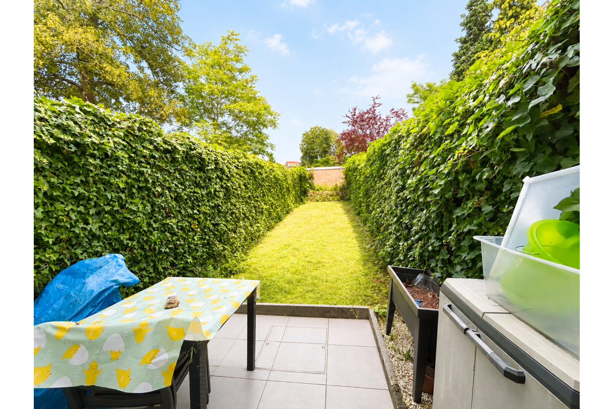 Benedenverdieping te  in Ukkel 1180 279000.00€ 1 slaapkamers 60.00m² - Zoekertje 824491
