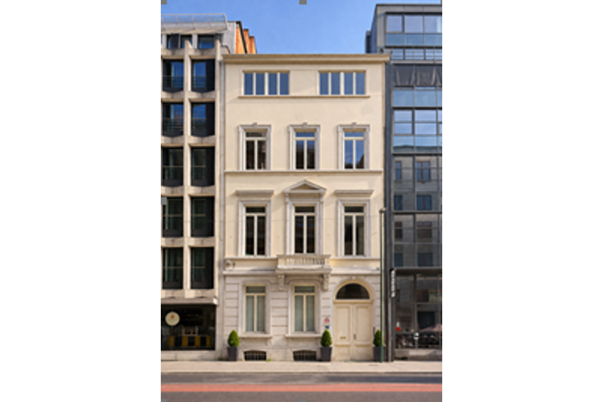 Handelszaak te  koop in Brussel 1000 1350000.00€  slaapkamers 574.00m² - Zoekertje 825817