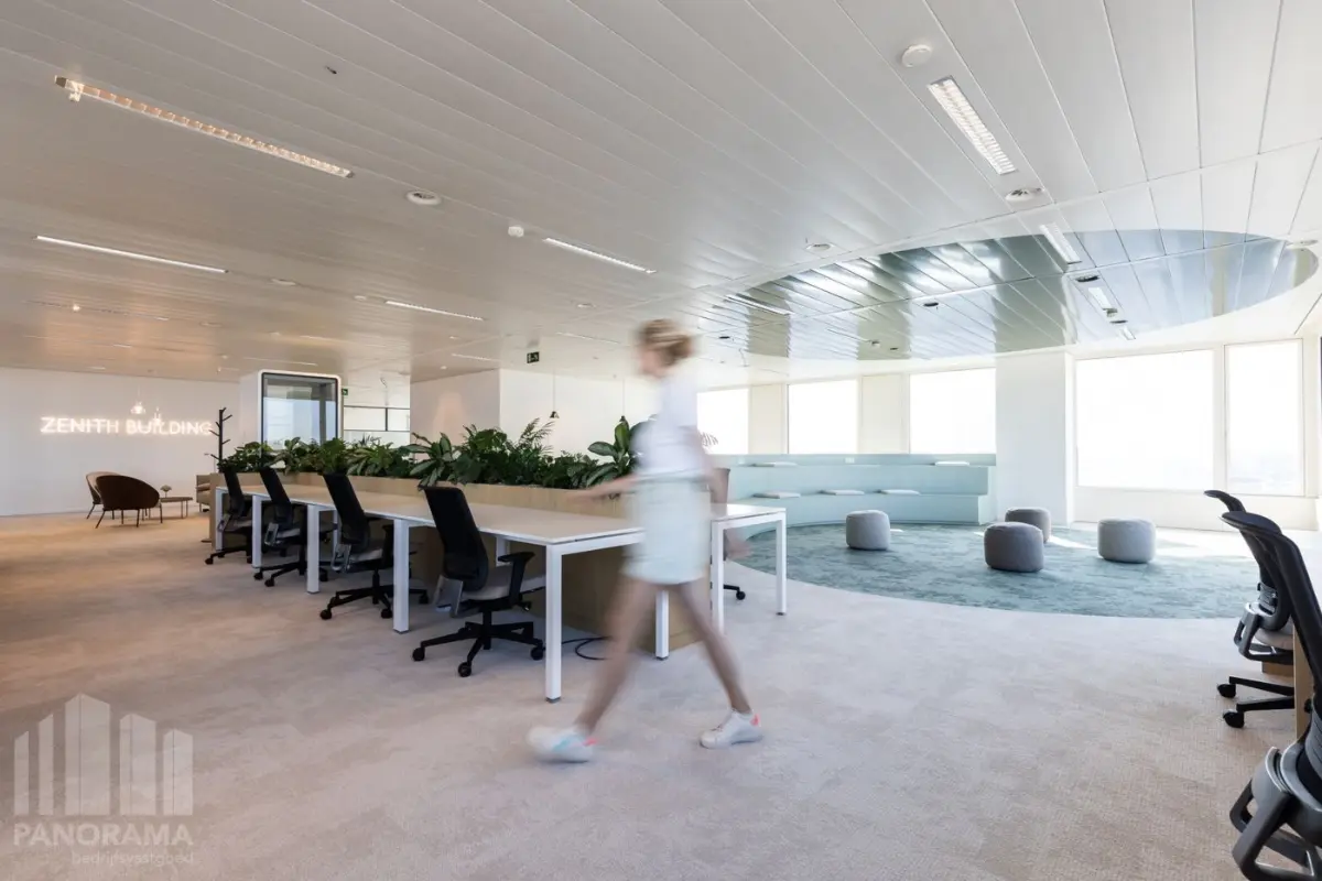 Commerce à louer à Schaerbeek 1030 7247.00€  chambres 446.00m² - annonce 826058