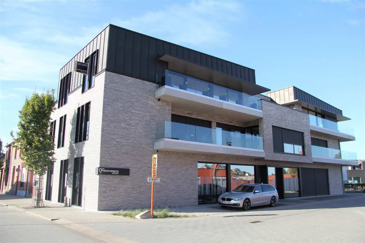 Parking à louer à Puurs 2870 75.00€  chambres m² - annonce 825851