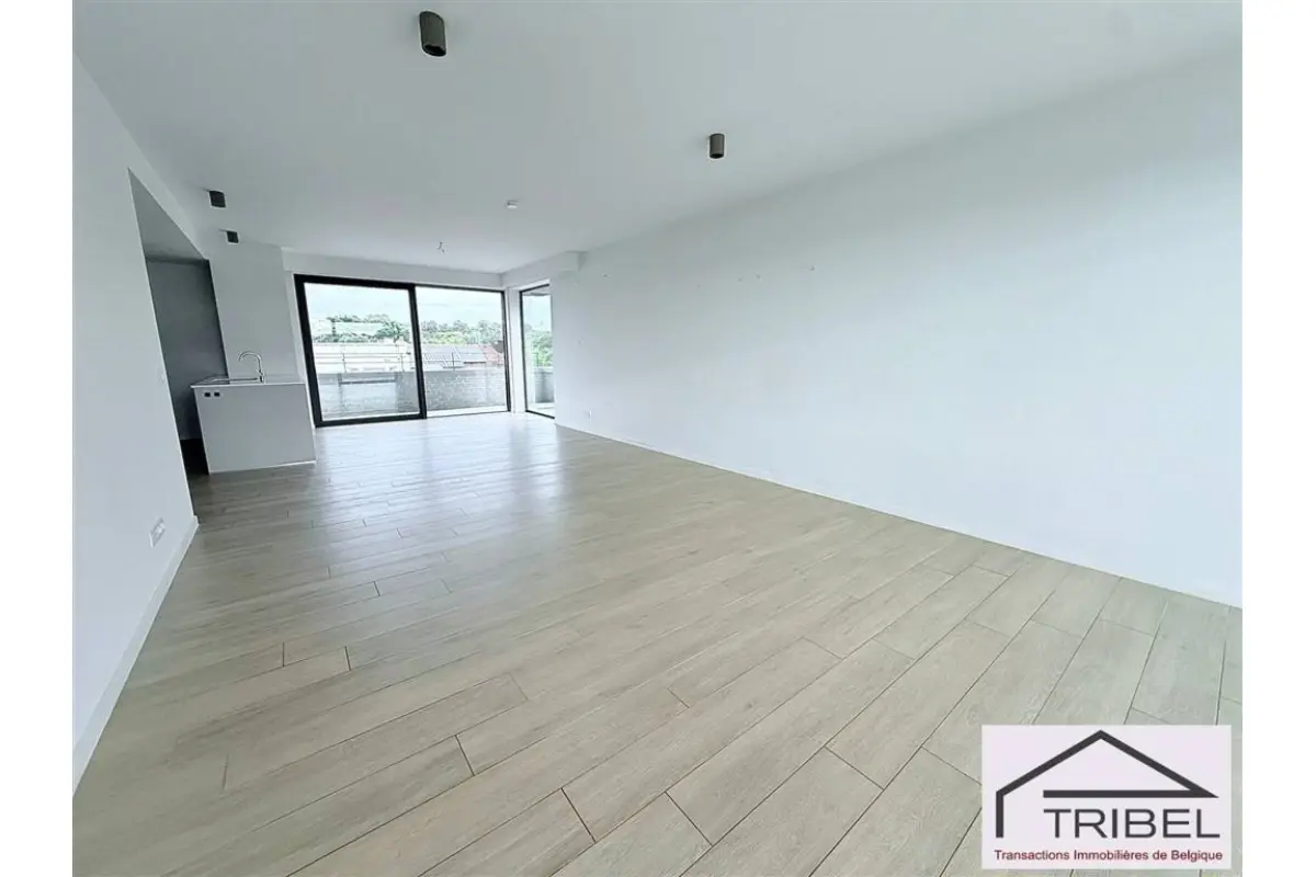 Appartement te  in Ukkel 1180 3100.00€ 3 slaapkamers 161.00m² - Zoekertje 826649