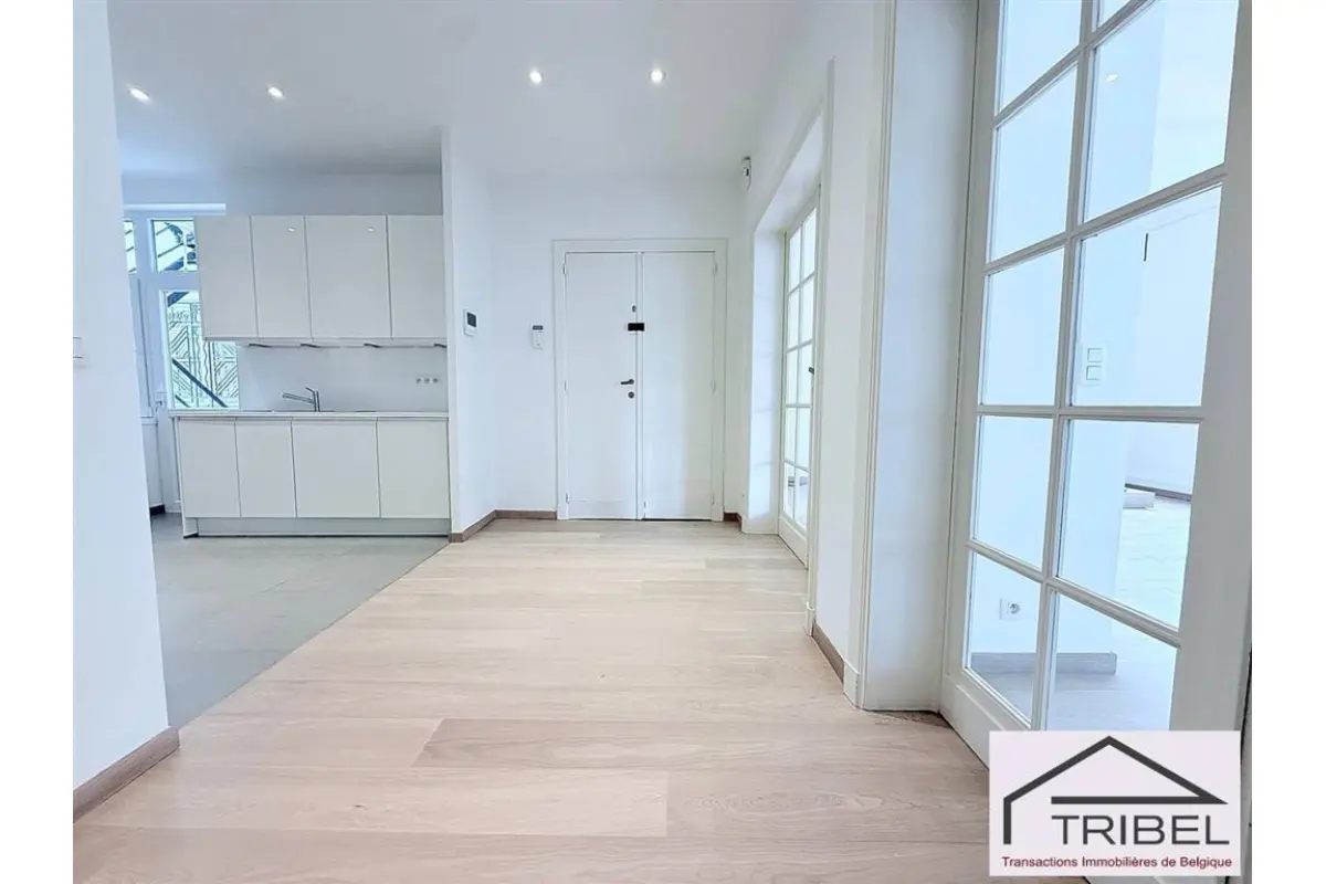 Appartement te  in Elsene 1050 1950.00€ 2 slaapkamers 100.00m² - Zoekertje 826648