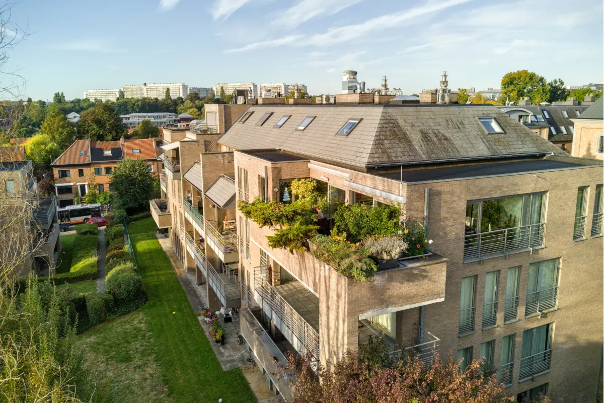 Duplex à vendre à Woluwe-Saint-Lambert 1200 750000.00€ 3 chambres 210.00m² - annonce 826532
