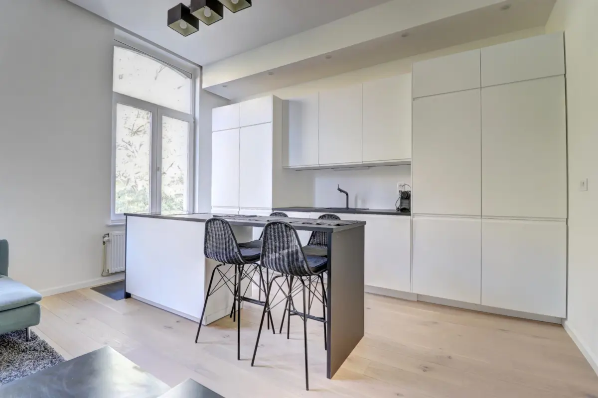 Triplex te  in Elsene 1050 2050.00€ 3 slaapkamers 110.00m² - Zoekertje 826603