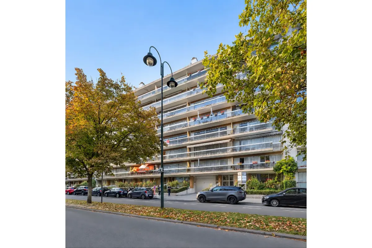 Appartement te  koop in Sint-Jans-Molenbeek 1080 180000.00€ 2 slaapkamers 99.00m² - Zoekertje 826363