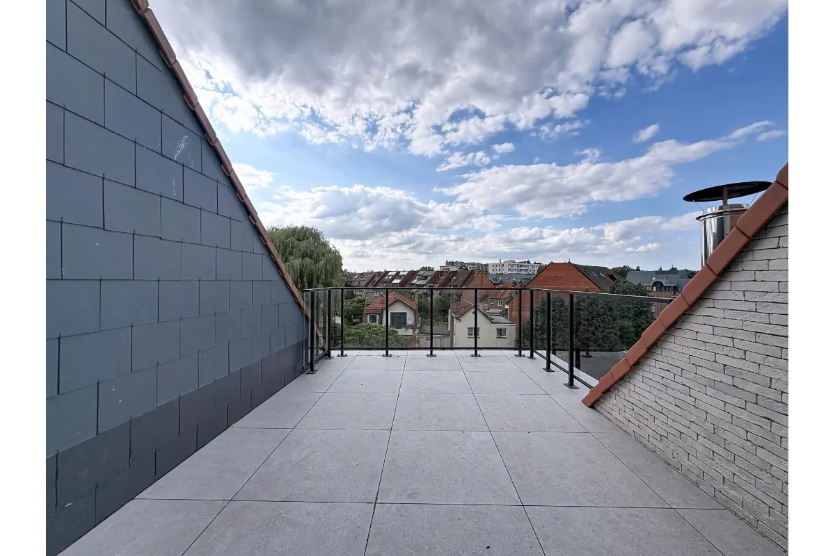 Penthouse te  in Sint-Pieters-Woluwe 1150 550000.00€ 2 slaapkamers 112.00m² - Zoekertje 827341