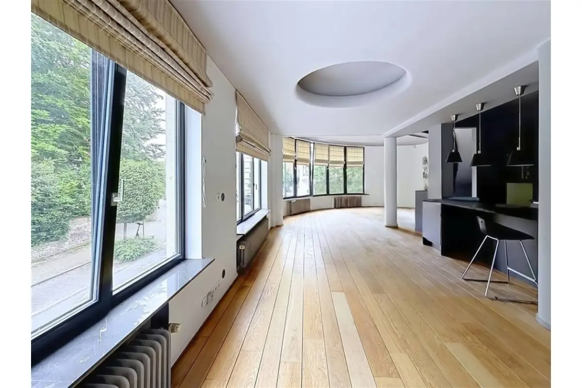 Appartement te  in Sint-Pieters-Woluwe 1150 720000.00€ 3 slaapkamers 200.00m² - Zoekertje 827233