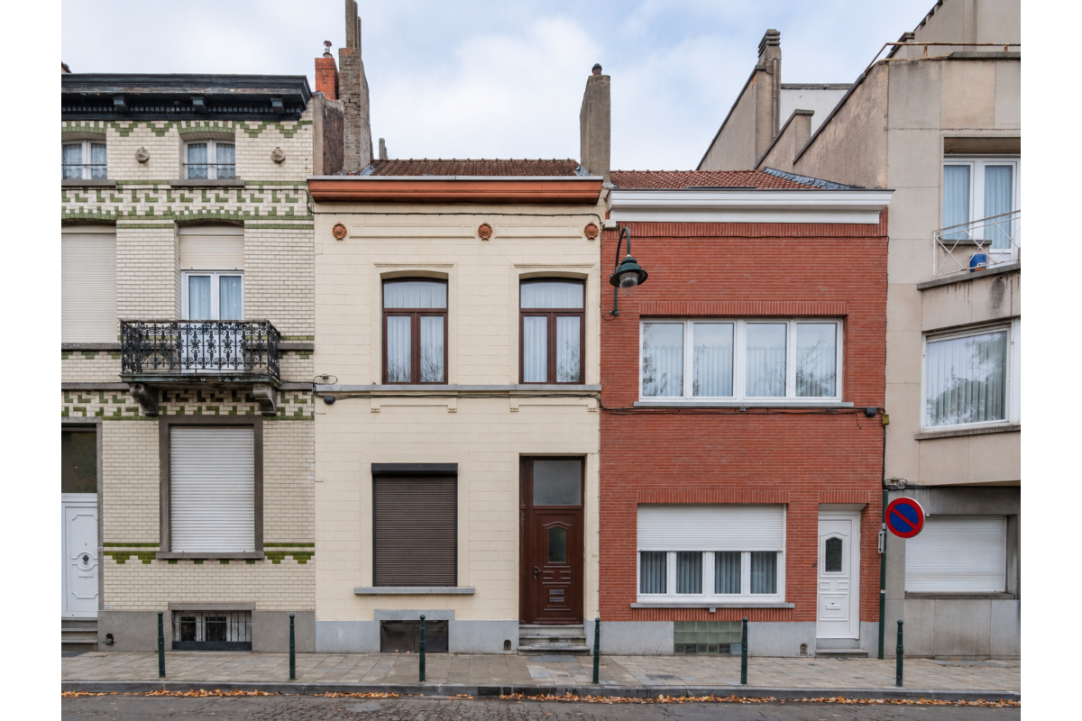 Huis te  koop in Laken 1020 365000.00€ 5 slaapkamers 138.00m² - Zoekertje 827277