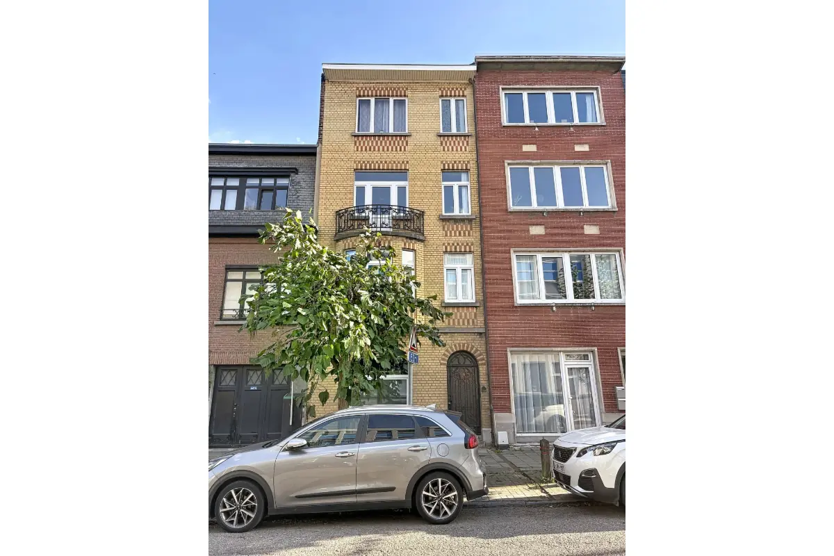 Appartement à louer à Woluwe-Saint-Pierre 1150 1050.00€ 1 chambres 70.00m² - annonce 827407
