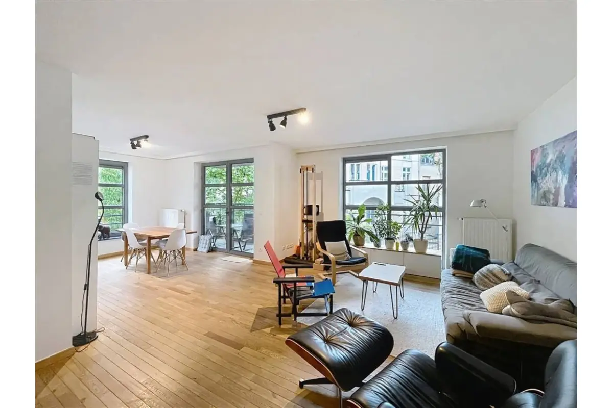 Appartement à louer à Saint-Gilles 1060 1800.00€ 2 chambres 101.00m² - annonce 827231