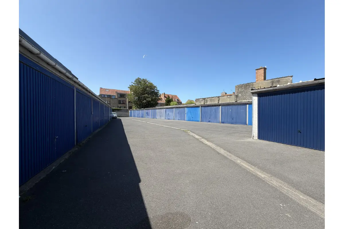 Parking & garage te  koop in Oostende 8400 47500.00€  slaapkamers m² - Zoekertje 826988