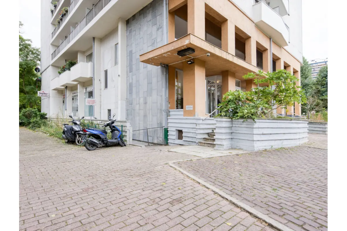 Studio à vendre à Anderlecht 1070 75000.00€  chambres m² - annonce 826945