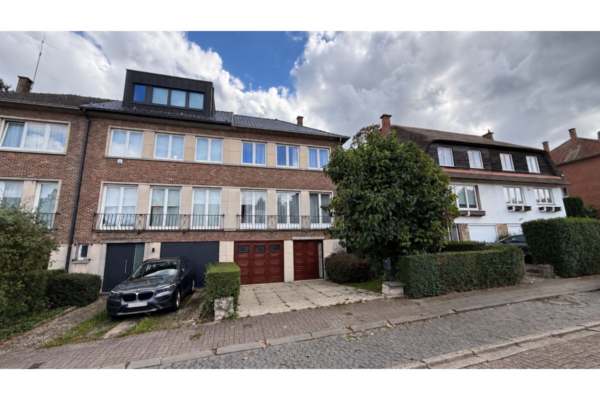 Maison à vendre à Woluwe-Saint-Pierre 1150 675000.00€ 4 chambres 191.00m² - annonce 827078