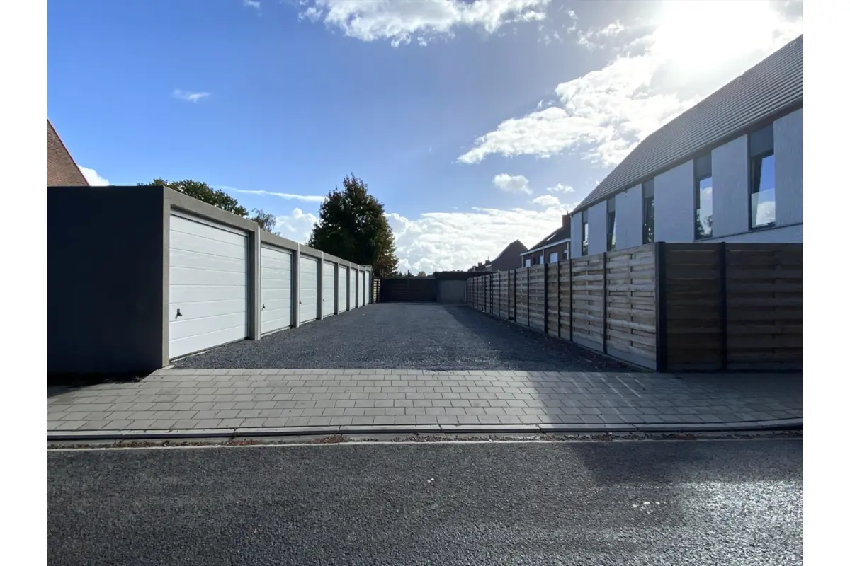 Box à louer à Meulebeke 8760 85.00€  chambres m² - annonce 827682